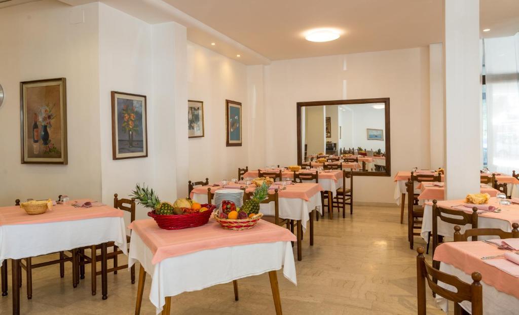 Hotel Alla Rotonda Lido di Jesolo Luaran gambar