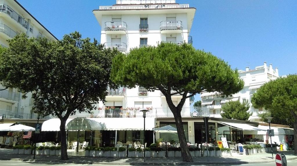 Hotel Alla Rotonda Lido di Jesolo Luaran gambar